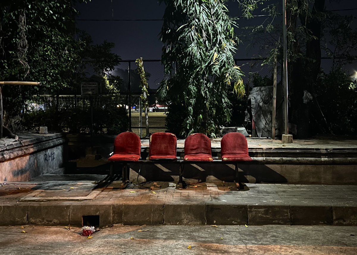 N4SIPADAN9's tweet photo. tempat duduk tahun ini https://t.co/a1tPBn1Znz