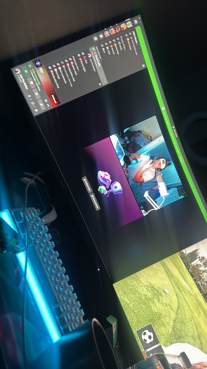 TheBuildingJake's tweet photo. Make sure to join my discord everyone 

https://t.co/53varzqld5 https://t.co/8KIydsJI9H