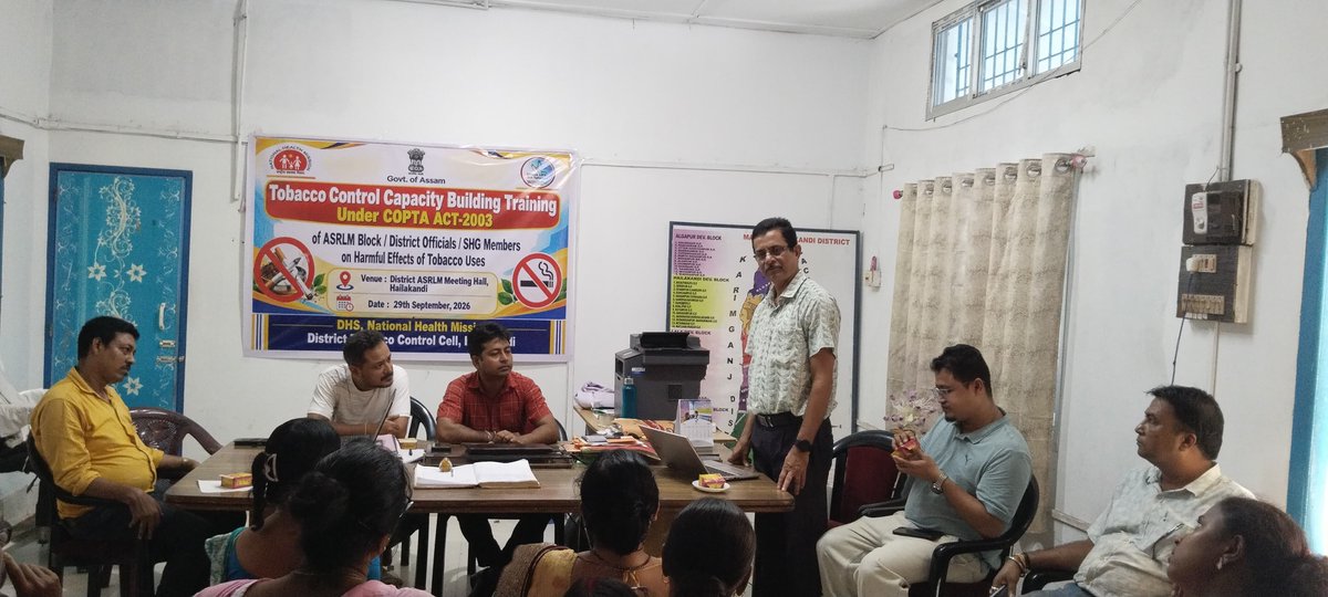 dc_hailakandi's tweet photo. Today, the District Tobacco Control Cell, Hailakandi, held a training session on tobacco control and COTPA Act provisions at the District ASRLM Office Meeting Hall, raising awareness about health hazards.
@CMOfficeAssam  @diprassam https://t.co/SAufBSbdub