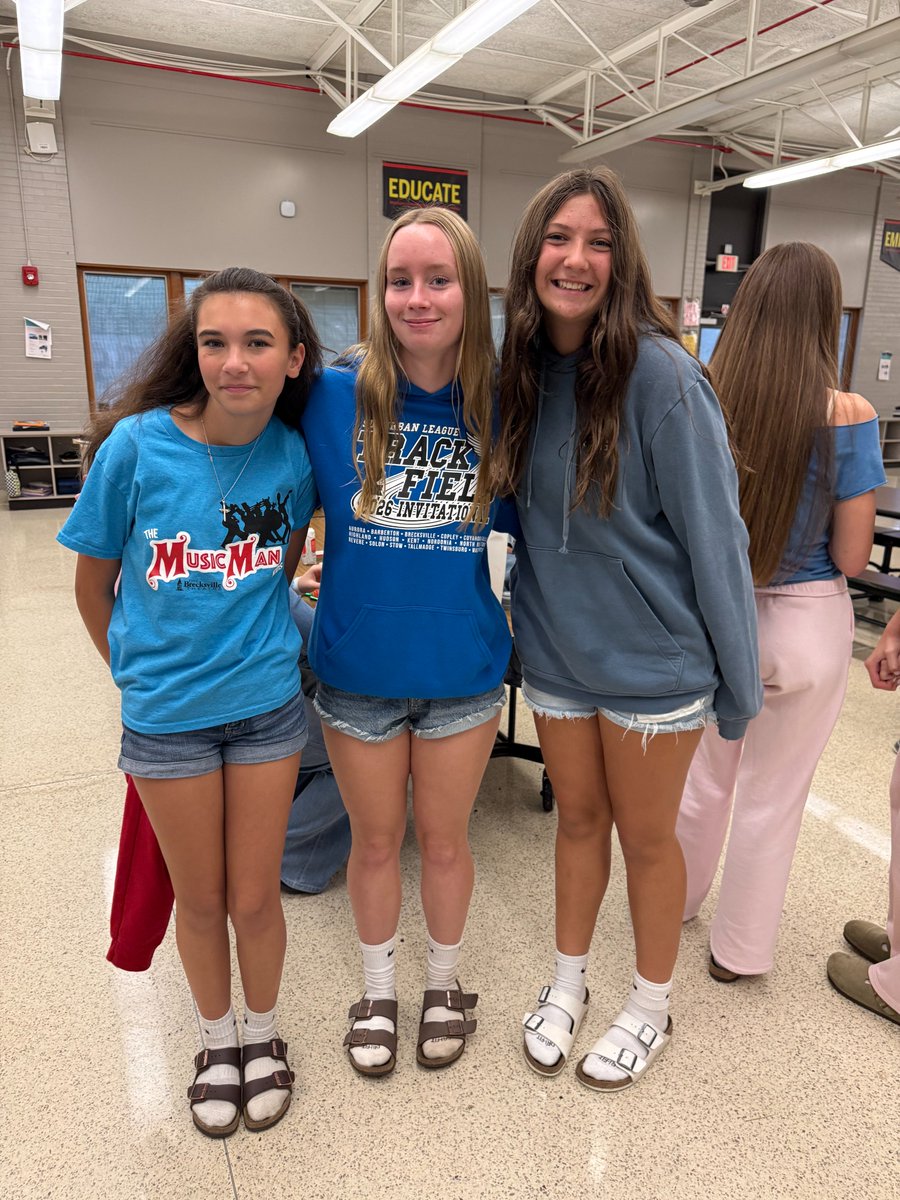bbhcsd's tweet photo. From Monday, September 21st through Friday, September 25th, BBH Middle School marked its annual Start with Hello Week celebration with a series of meaningful activities designed to promote a supportive and connected school community. https://t.co/tejVqhZZtX