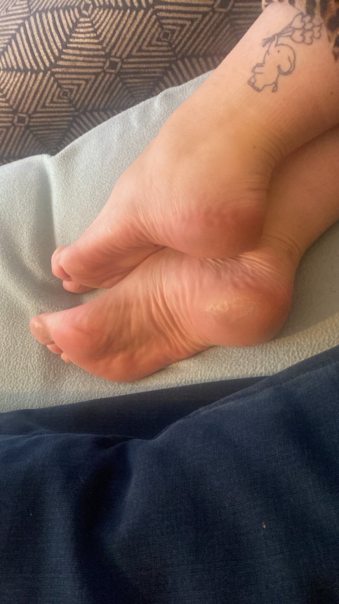 emscrustyfwt's tweet photo. Feet up
And chilling kind of night! https://t.co/pI2ff3D6EP
