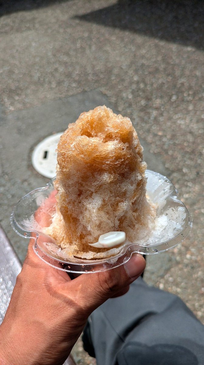 JUDGELEINAD's tweet photo. おはようございます
9/24(木)☀️
暑さ寒さも彼岸まで...
朝の空気が肌寒さを増します。
日中は真夏日に迫る陽気が拡がる関東。
台風26号が発生。
今後の進路が気になります。🤔
二日だけの平日
今ひとつピリッとしませんが
気合いを入れます。🤣
今日も御安全に良き一日を
お過ごし下さい。🙏 https://t.co/pQb4Zku3bw