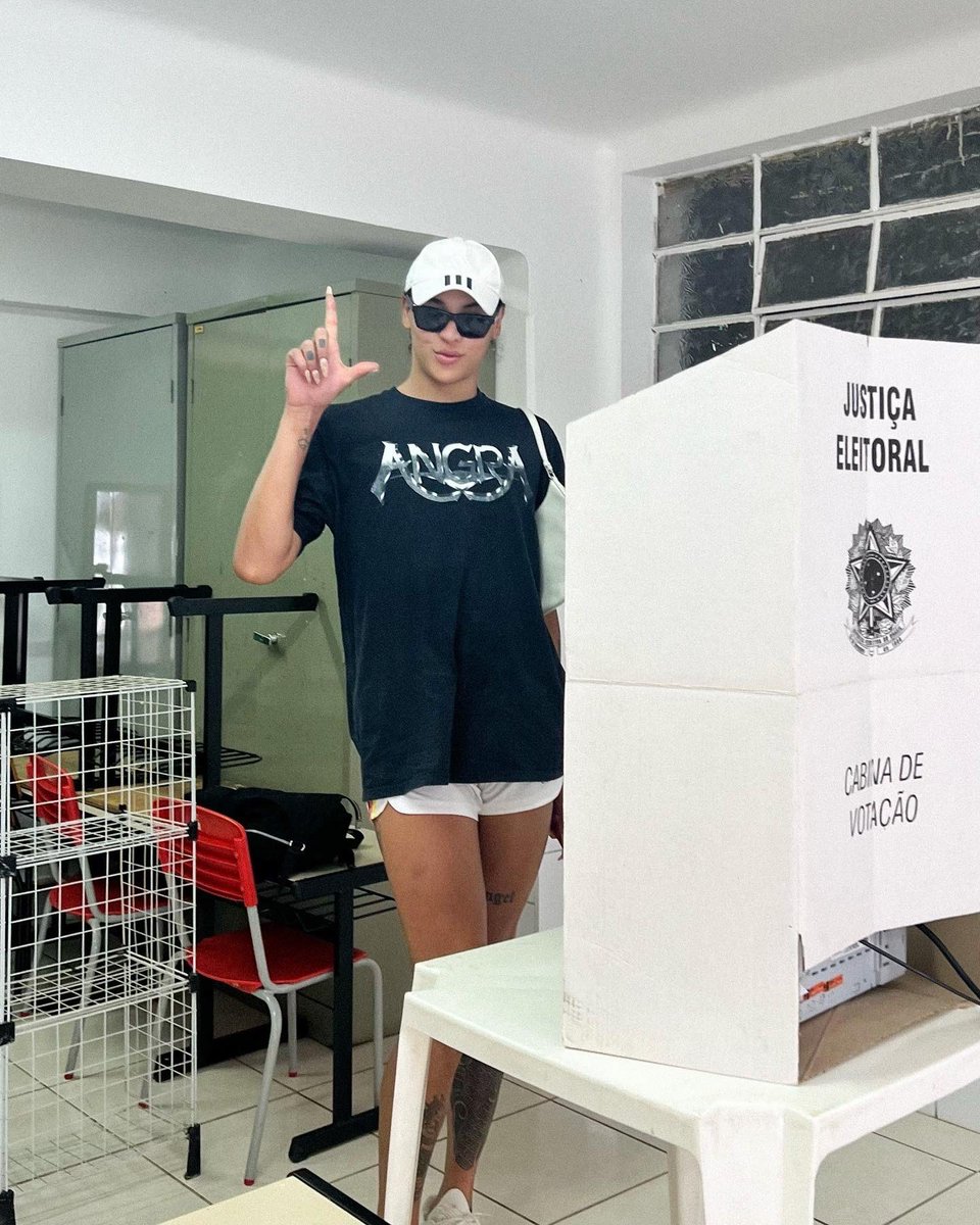pqpnebraska's tweet photo. domingo vcs ja sabem né https://t.co/KTjLqkRpCf