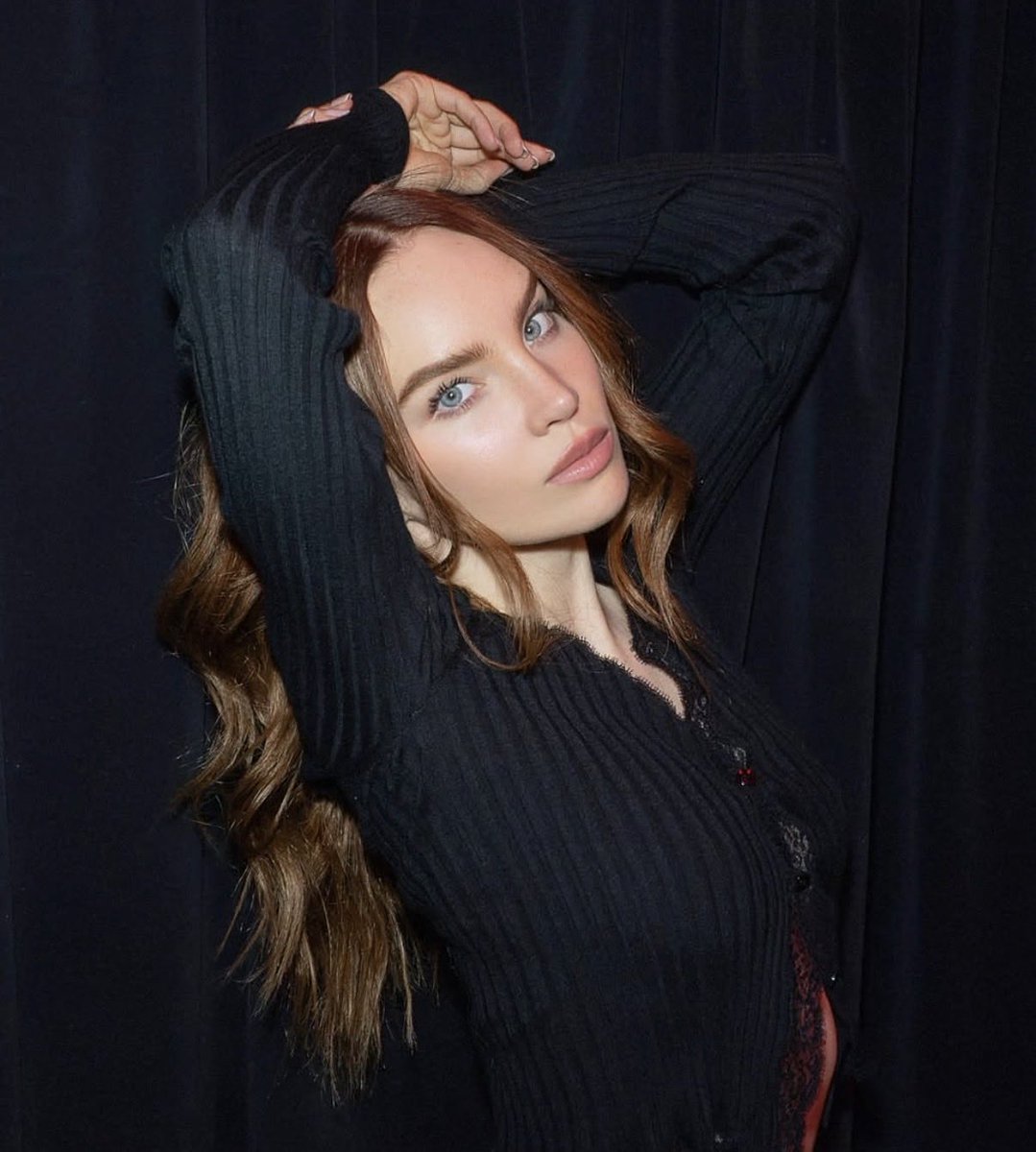 belindapop's tweet photo. 👩🏻‍🦰✨ https://t.co/cHgYKAnh3h