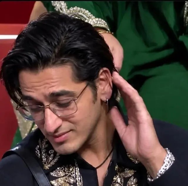 X_usertw's tweet photo. APPRECIATE TWEET FOR QAZI❤️

Fever, headache, cold ,Qazi still performed the task without a single complaint. Despite all the aggression against him, he played better than everyone. 
Even his biggest hater had to praise him! 😭🔥

#QaziTouqeer #Biggboss20 https://t.co/6EaLG5xXIU