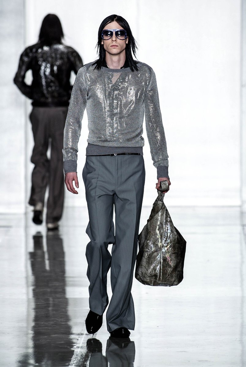 8irth's tweet photo. fendi men's fall/wint 2003 https://t.co/cyuBQlGcIp