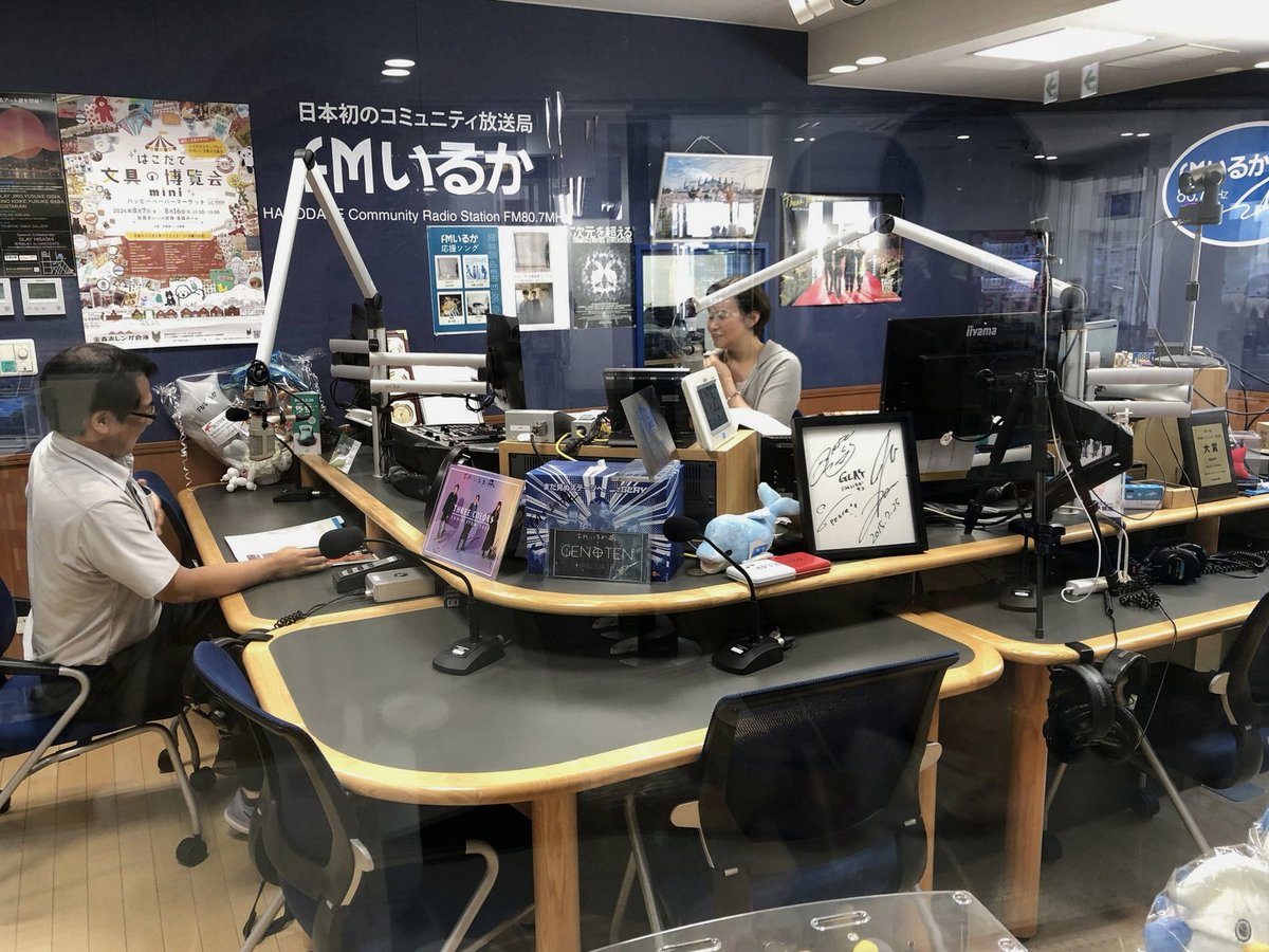 MatthewWest2011's tweet photo. 基本平均85.3きた
初ゼミ100優上アツすぎ、研究頑張るか https://t.co/wL67tYMQmk