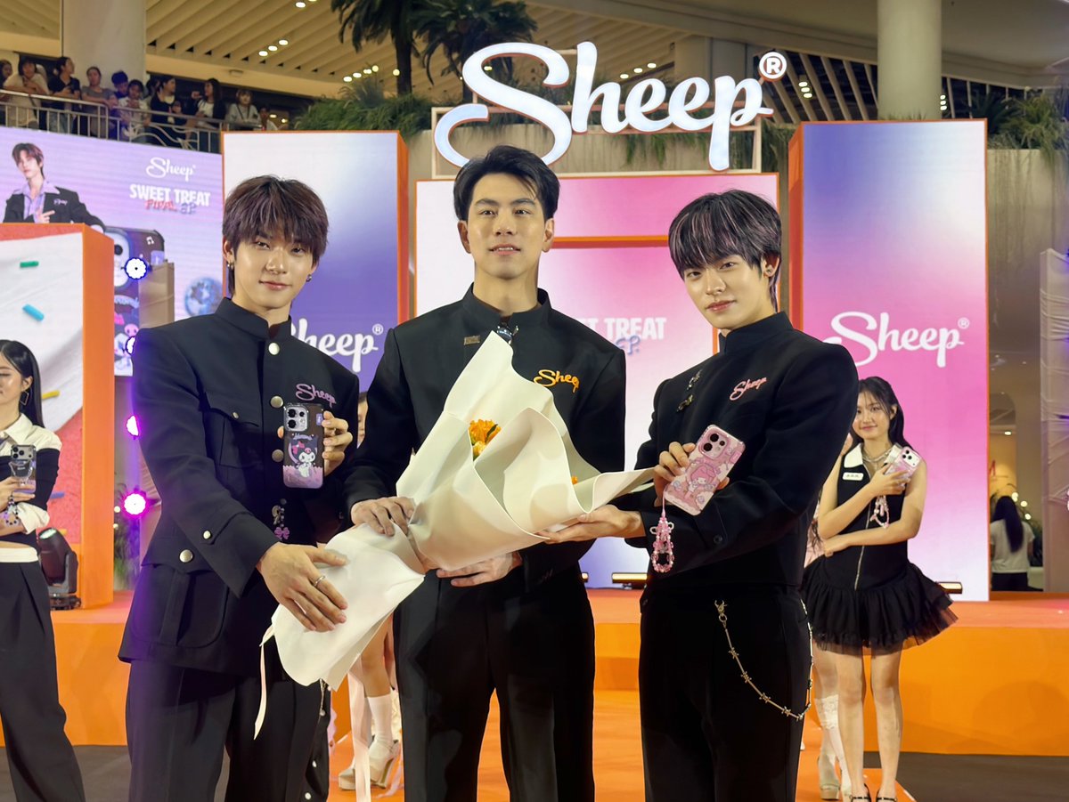 DomundiTV's tweet photo. จบลงไปสำหรับงาน SHEEP: SWEET TREAT FINAL EP. ✨

ขอขอบคุณ @Applesheepth ที่ให้เกียรติ “ตี๋ตี๋” @twnpich และ “ป๋อ” @porsuppakarn ได้มาร่วมกิจกรรมงานในวันนี้นะคะ 🥰

และขอขอบคุณแฟน ๆ ทุกคนที่มาเจอกัน รวมถึงแฟน ๆ ที่ส่งกำลังใจมาให้ทั้งสองคนด้วยนะคะ 🫶🏻

SHEEP TTP Final EP SWT 
#SHEEPxTTP