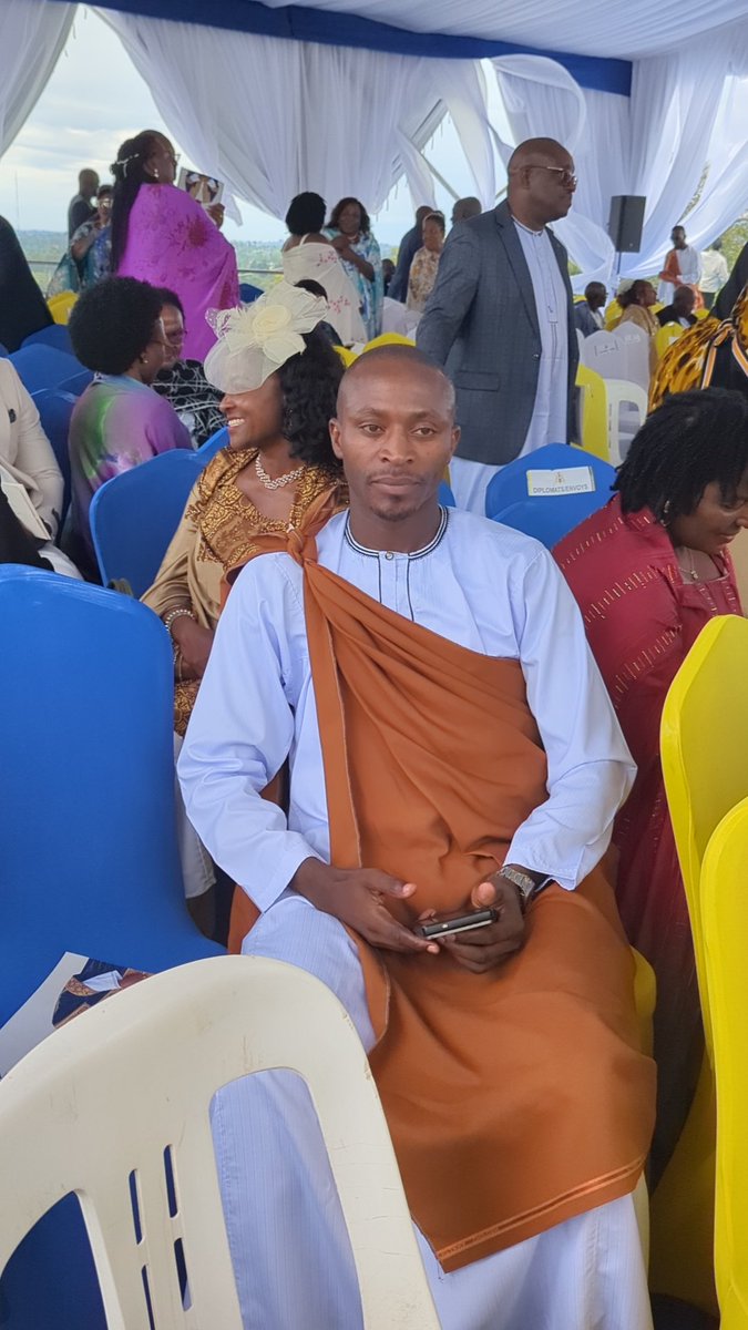 stuartradingltd's tweet photo. Today, I had the honour of attending the historic coronation of His Majesty Omukama Rukiidi Edward Nyabongo I at Karuziika Palace, Fort Portal. 

A proud celebration of Tooro’s culture, heritage and unity.

Long Live the King! Long Live Tooro! 

Hangiriza Agutamba! https://t.co/UcY3yp9IEG