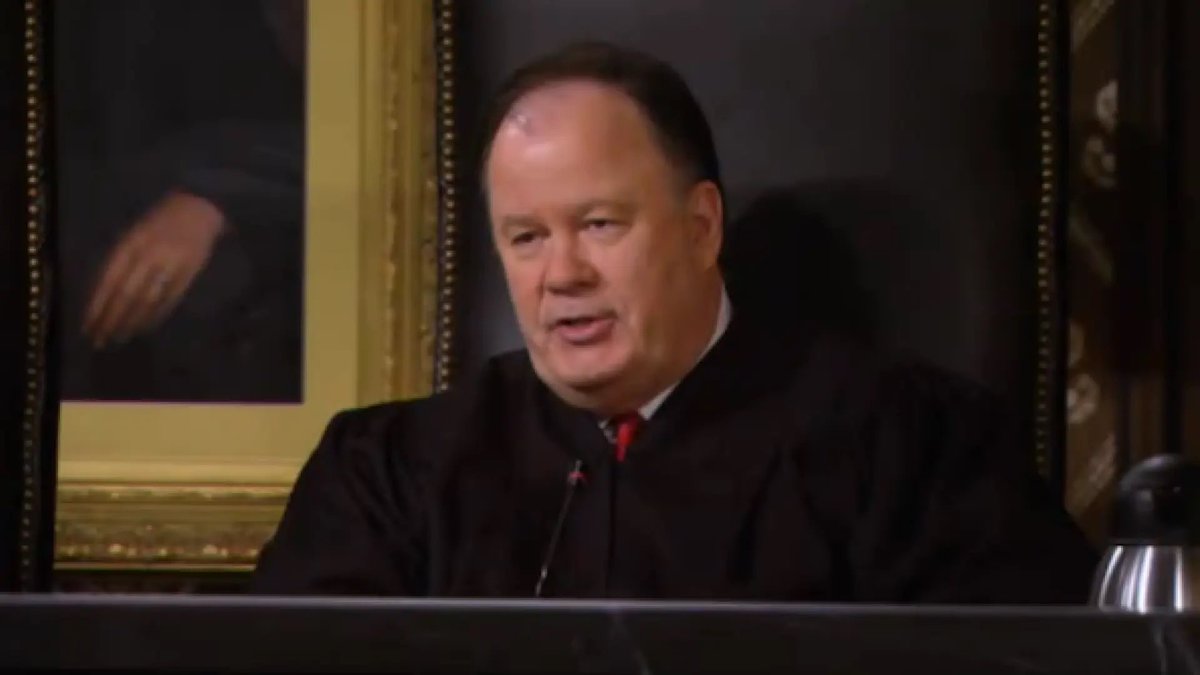 CoachBrian13's tweet photo. The episode of How I Met Your Mother that Dennis Haskins aka Mr. Belding appeared in just aired.  It’s season 8 episode 8…#RIPMrBelding #himym https://t.co/lBcJXPJx3N