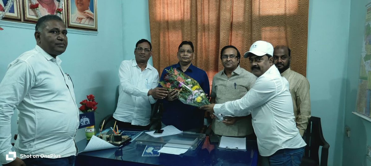 MedhankarJi's tweet photo. BSP Jharkhand State office Meeting, Samlong, Lower Chutiya, Ranchi. https://t.co/g5UFTxKGBC