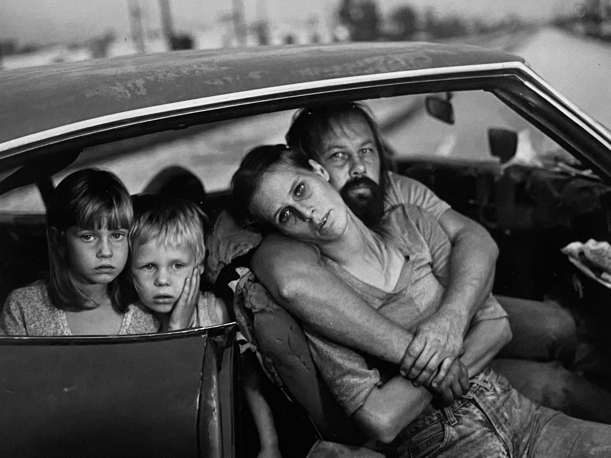 sujculture's tweet photo. I play the street life, because there's no place I can go/Street life, it's the only life I know/And there's a thousand parts to play/Until you play your life away
📸#PortraitOfACity🇺🇸 🎟️#DulwichPictureGallery 💻Review https://t.co/kv4w5bcj4r 📸In Pix https://t.co/CWYHPTO6nB https://t.co/mFuJUg8lLo