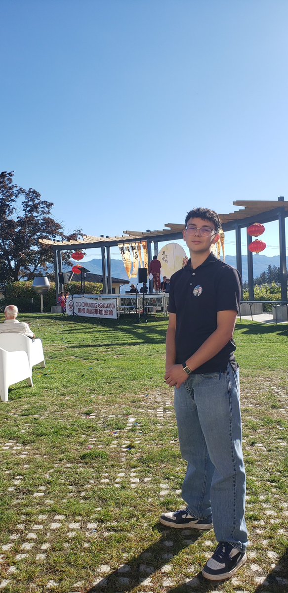 SamuelFRobson's tweet photo. It was great to go to the OCCA Mid Autumn Festival! It was amazing to see the beautiful culture and the community celebrate together! My campaign for West Kelowna School Board Trustee is continuing to be involved in our community.
https://t.co/T5ZGOCEu8b
#bcpoli
#westkelowna https://t.co/j3Nd28LCji