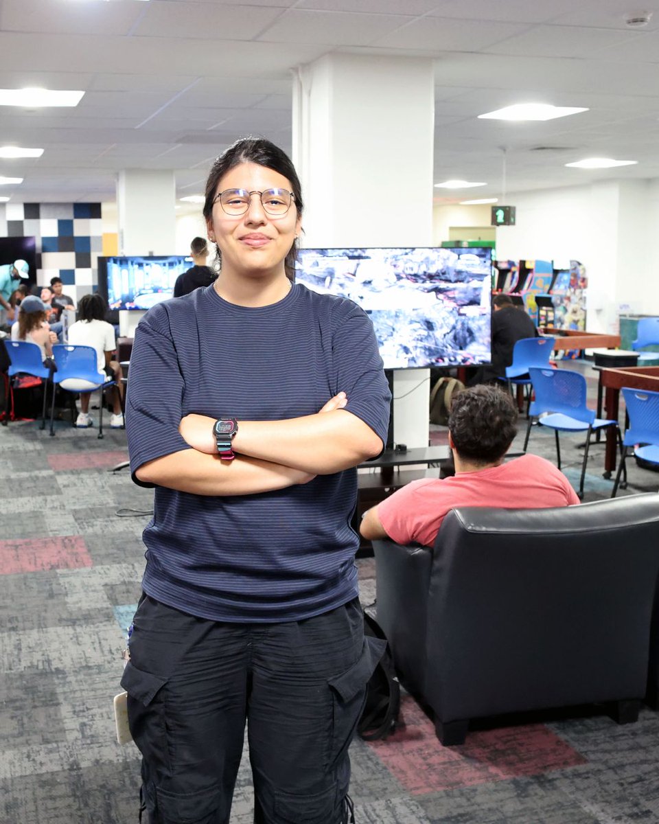 utalibraries's tweet photo. A student job can become so much more.

Bianca Gonzalez came to the Basement looking for a place to connect. Nearly three years later, she’s taking new skills, friendships and confidence into her next chapter with UTA Facilities and Maintenance.

Read her story: https://t.co/J32GZyDZlG