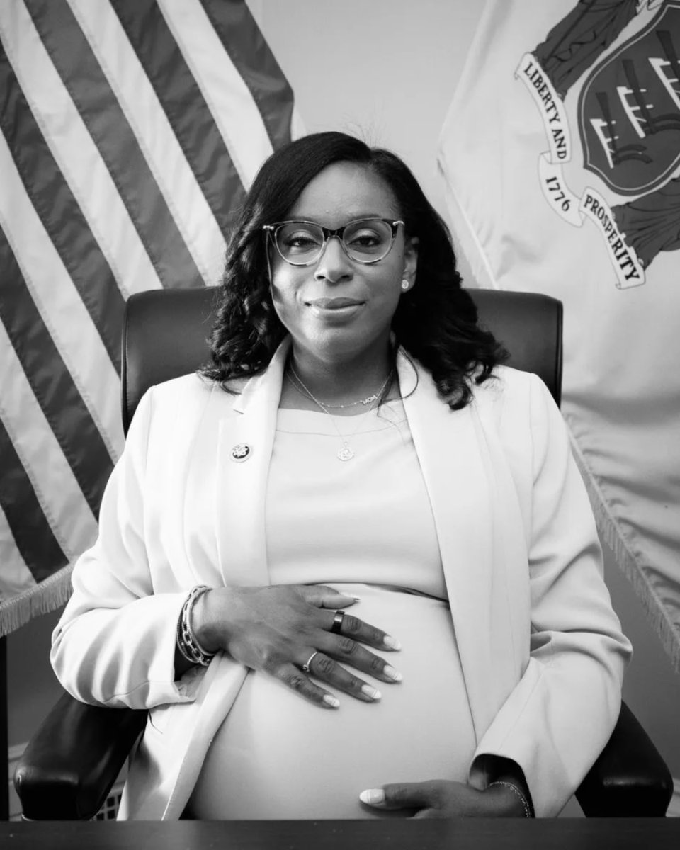 RepLaMonica's tweet photo. People might find it crazy that even though I’m facing 17 years in prison, I made the decision to get pregnant. But, at the end of the day, this is something I couldn’t let be consumed by this administration.

I refuse to let them take my joy or my future. https://t.co/Tkxwanucbi