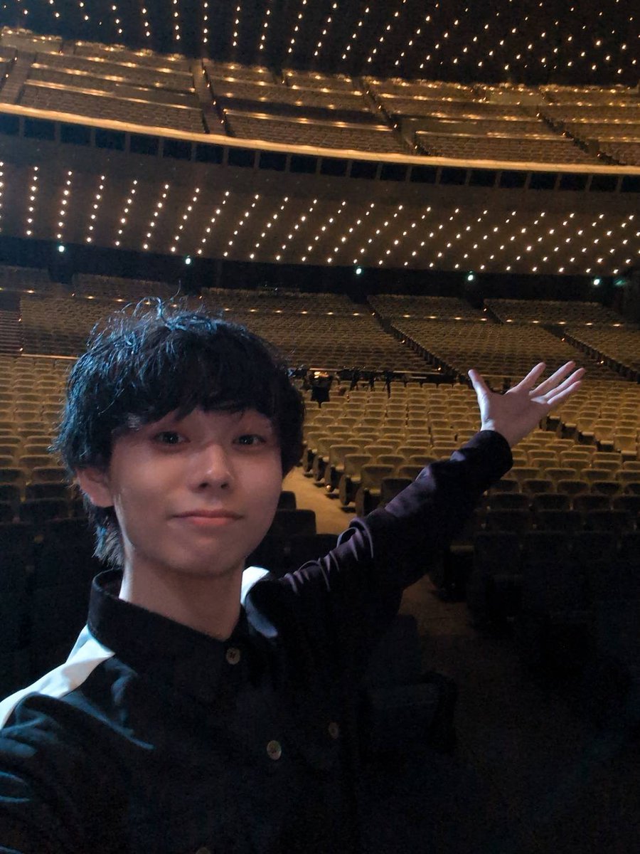fumito_tsuji's tweet photo. 朗読劇 READING WORLD
ユネスコ世界記憶遺産
舞鶴への生還『#約束の果て』（再演）

全公演無事に終演いたしました！
ご来場いただきありがとうございました。

約1ヶ月の稽古の間、たくさんの学びがありました。
それと同時に、この『約束の果て』に対しての想いもどんどんと強くなっていきました。
この3公演を通して、皆様にしっかりとその想いが届いていたのなら幸いです。

この作品に携わってくださった全ての方、そしてご来場いただきました皆様に感謝です。
本当にありがとうございました！

#READINGWORLD