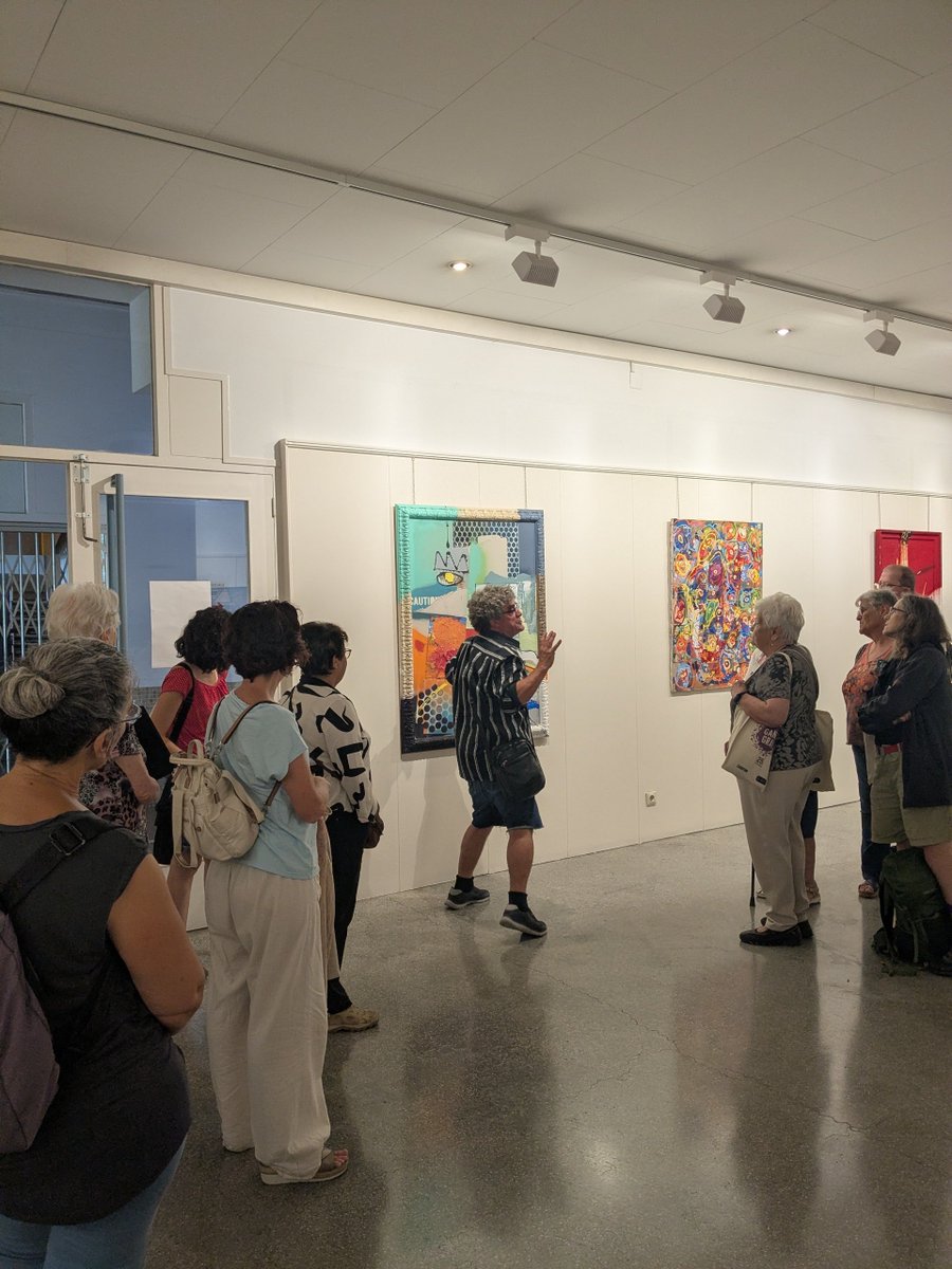 dgomezsof's tweet photo. Visita guiada a l'exposició Txema Rico al Centre Cívic Selves i Carner 👏 https://t.co/mFEKySYhPp