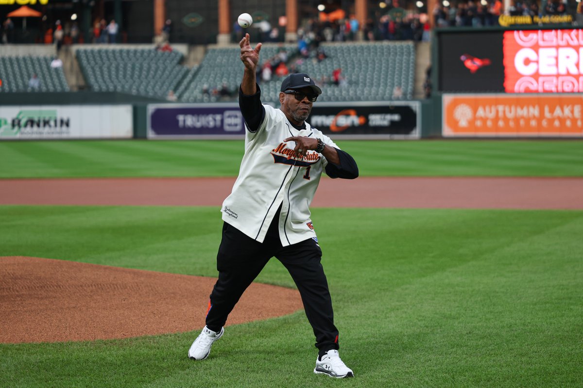 MorganStateU's tweet photo. Three-time Olympian and Morgan State University Wrestling Head Coach Kenny Monday took the mound at Oriole Park at Camden Yards and threw out the ceremonial first pitch during Morgan Night at the Yard last week.

A wrestling legend, Olympic gold medalist, and trailblazer for the sport, Coach Monday brought some Morgan pride to the ballpark as the Bears celebrated another memorable night at Camden Yards.

#MorganState #GoBears #GoOs