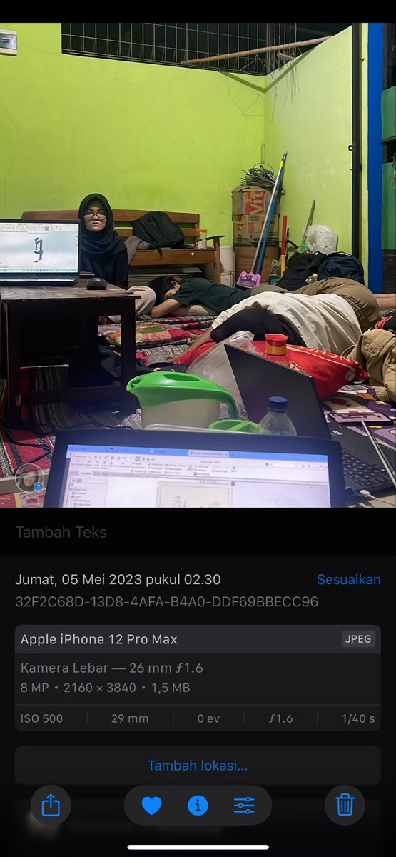 yourr_herro's tweet photo. @bombomcarrrr @ceritagad ga tidur, paginya langsung kelas😭 https://t.co/SlVisijXN8