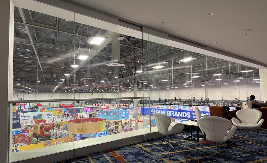 CandyIndustry's tweet photo. Sweets &amp; Snacks Expo is inviting industry experts and thought leaders to submit proposals to speak at the 2027 show and Supplier Showcase, bringing timely insights, new research, and practical strategies to #confectionery and #snack industry leaders https://t.co/oXMjG1rGXw https://t.co/qesHs42WRU