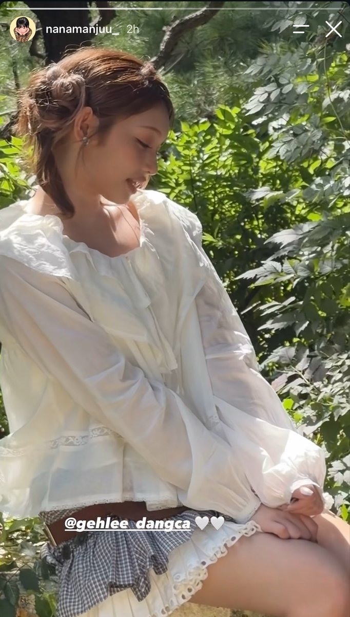 gehleecontent's tweet photo. Nana, did you miss Gehlee so much that you had to post about her on your ig story? My NanaLee heart 🥺 https://t.co/EpyEJIJYOy