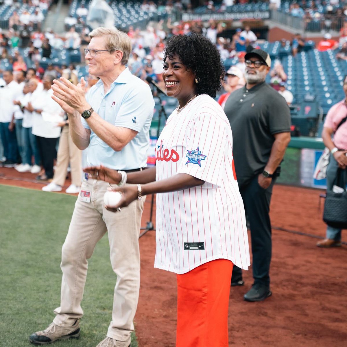 PhillyMayor's tweet photo. Congrats to our @Phillies on their fifth straight postseason berth! ⚾️

Best of luck as you get ready to take on Atlanta today for the start of the Wild Card. Our city is behind you, cheering you on every step of the way.

Let’s make it another Red October in Philly. Go Phils. ❤️ https://t.co/A5bgMSlR2j