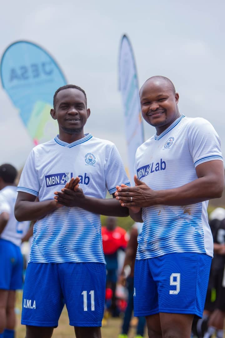 kigulasamuel's tweet photo. Do you get time and celebrate your owns✍️✍️.

Today I celebrate my brother Dr @DrLubegaRobert who keeps me going Everytime I think of giving up. 
He is one of my favorite @Arsenal fans in uganda, my captain at @TheUMAofficial and @OrthoSocietyUg 🤝🤝. He can't stop reminding me to get married 🏃🏃🏃🏃so that take Nile special.

Btw this guy can't stop scoring goals yet he is always breaking and reconstructing bones as he is the all time top scorer of @OlanOlam_League ✍️