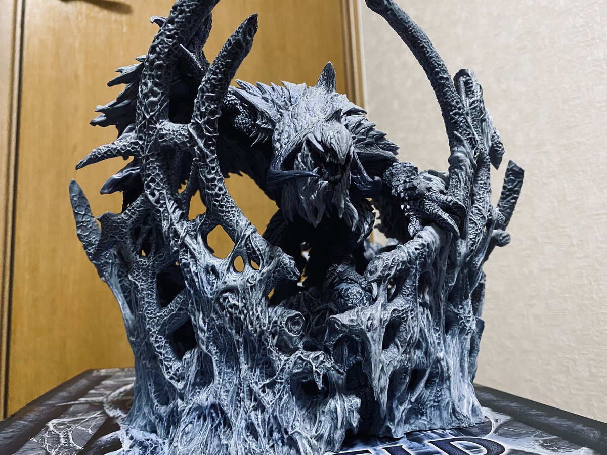 chicken_216216's tweet photo. 人生初フィギュアかっこいい大満足 https://t.co/tczT1FGsSn