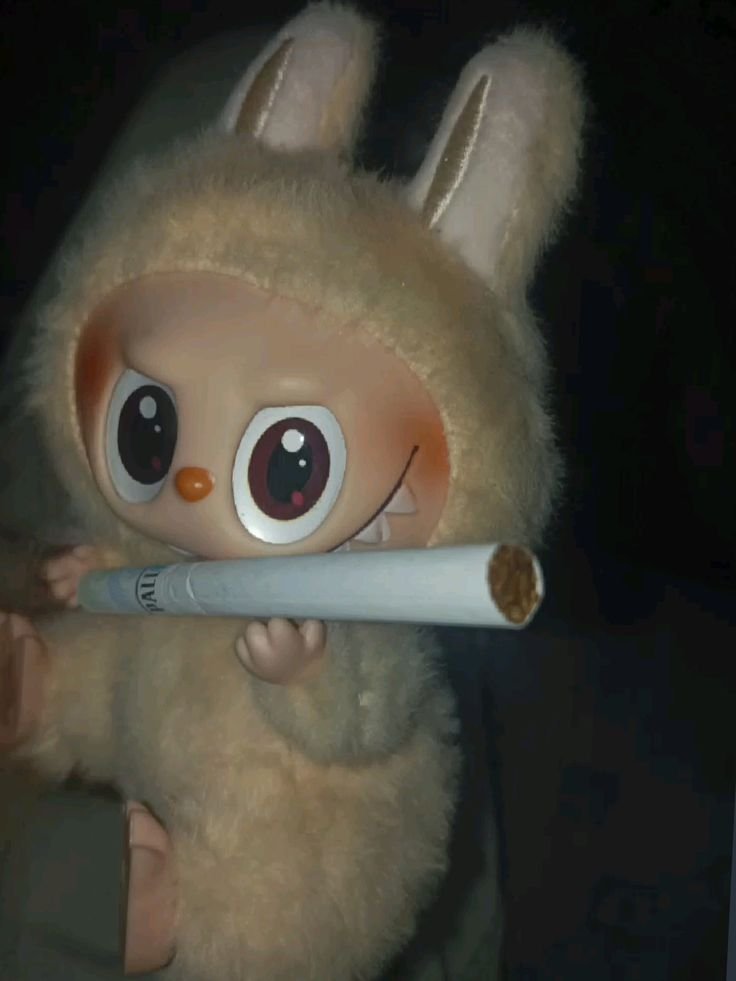 cigarttreds's tweet photo. @SPICWEBS Te has visto? Si es q sois iguales https://t.co/ojJ57odqSn