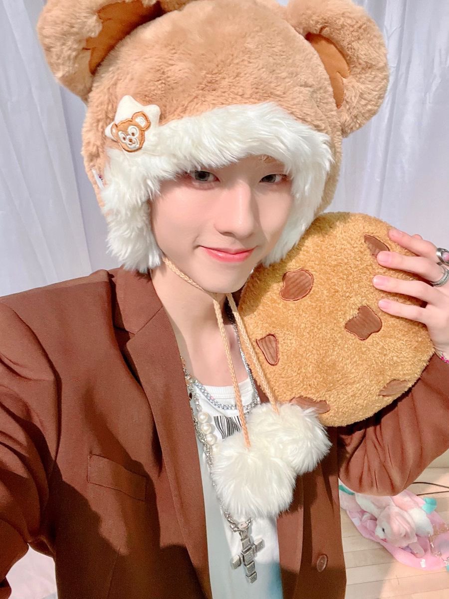 dailychoijiung's tweet photo. https://t.co/IIYBO8WgnN