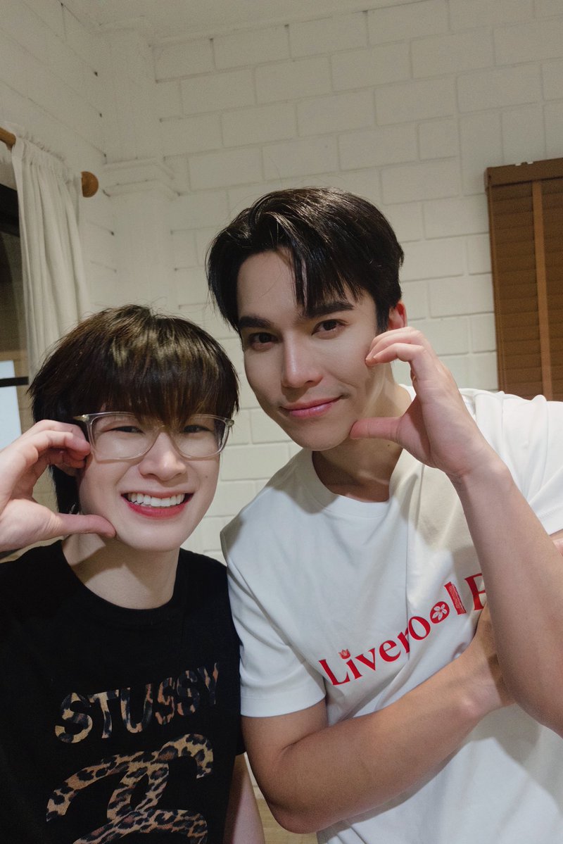 faipunys's tweet photo. ปิดกล้องแล้วว หัวใจคุณสามกับน้องแจมมากๆ ทุกครั้งที่ออกกองมีเรื่องให้หัวเราะทุกครั้ง ฝากซีรีย์เรื่องนี้กับพี่ๆด้วยนาา ตลกเบาสมอง พระเอกแปลกแต่น่ารักก และขอบคุณพี่ๆทุกคนที่ส่งกำลังใจให้พวกเรามาตลอดนะคะ💖
Your Third Q18

#ปิดกล้องที่สามของเธอ https://t.co/jYJ3XxsBHJ