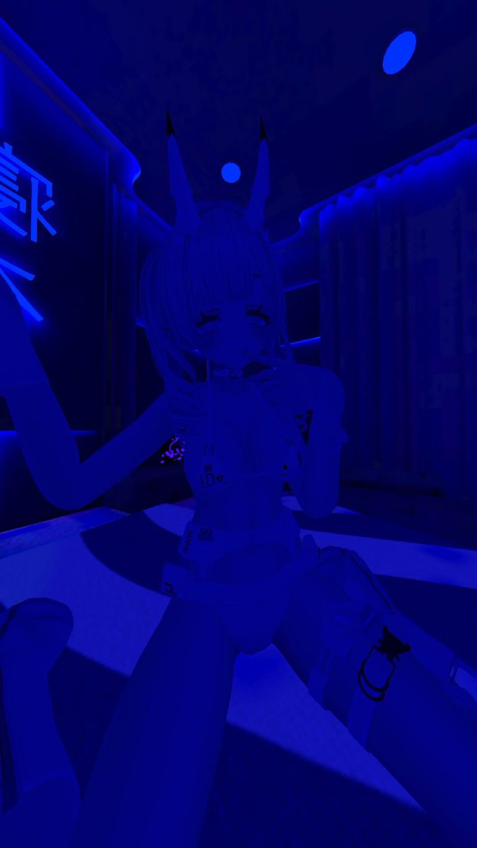 SongbirdXayah's tweet photo. Playful Devil of Love~ 😈🔞💙💕

#VRChat #VRPhotography #vrchatnsfw #vrclewd https://t.co/84Q4cGbyeb