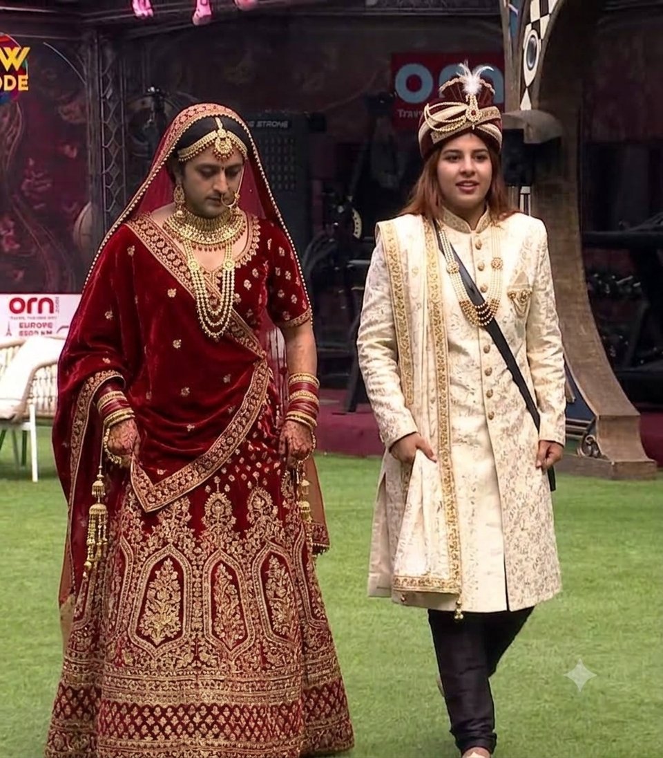 BiswasSil48944's tweet photo. PERFECT JORI IN BIGG BOSS 20 😂😂
#ScoutOP #ScoutArmy #BiggBoss20 #BB20 https://t.co/OtNw3cCaWL