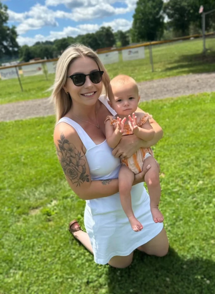 LilaGraceRose's tweet photo. This little girl was saved by a pro-life sign.

Her mother took the first abortion pill and felt almost instant regret.

In the abortion facility parking lot stood a sign:

“If you took the first pill, it may not be too late. We can help.”

That sign is why Sawyer is here today. https://t.co/2ltt1iFDjc