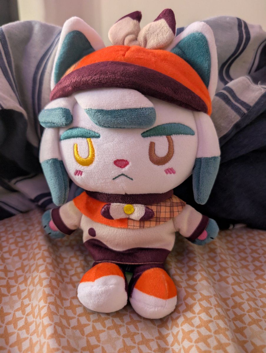 Fireking543's tweet photo. AHHHH SPECKLE IS FINALLY HERE!!!! #MyMakeship @Makeship #Yonkagor #Speckle https://t.co/OfLNirU9cc