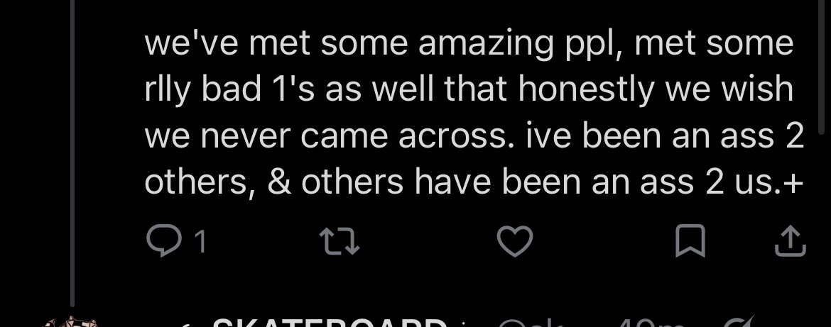 LINKEDSW0RDS's tweet photo. hey since you want to want to bring up about how you used to be an ass to others and being toxic i decided that it's only fair to let people know properly just what that entailed, i met you at around 14/15 up to 18 and through all those years you had manipulated me into being++ https://t.co/BMZobTkoqV