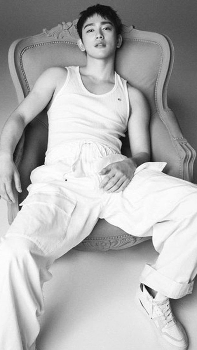 FashionistD's tweet photo. We announce #JINYOUNG as THE MOST CONFIDENT SUPERMODEL OF SEPTEMBER 2026! https://t.co/Eub3fEw8wA