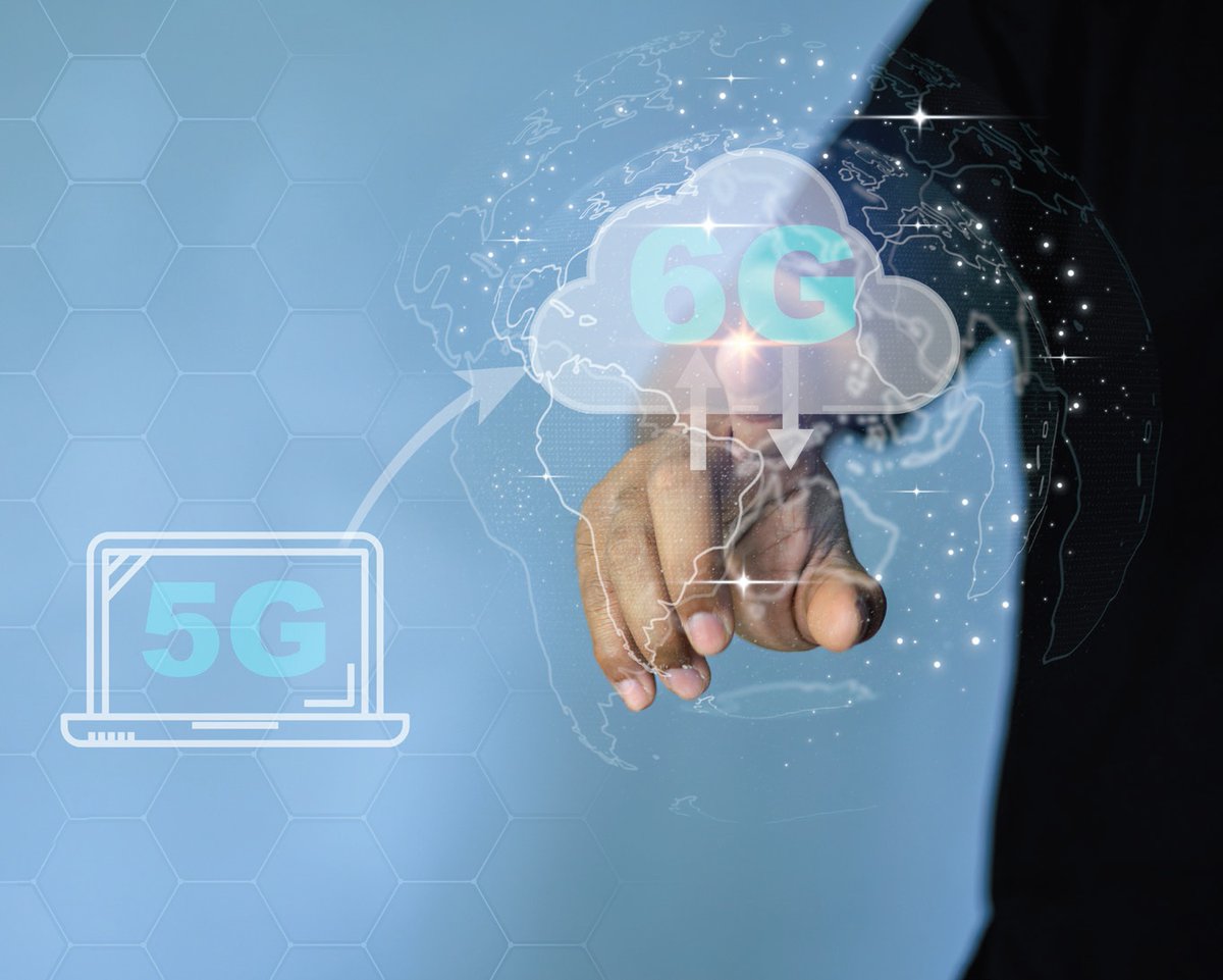 EDNcom's tweet photo. #5GAdvanced rollouts with AI/ML, integrated sensing and communication, and non-terrestrial network capabilities set the stage for initial #6G deployment and testing. #ISAC #NTN #5G #EDN https://t.co/EZwHmOy2ew https://t.co/WaAyY3qgD9