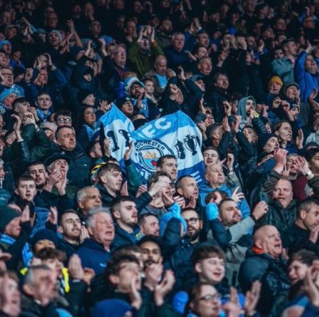 UtdJournalist's tweet photo. 🚨 BREAKING!

Manchester City fans are calling for Sheikh Mansour bin Zayed Al Nahyan to sell the club and LEAVE! https://t.co/iyXyag00qO