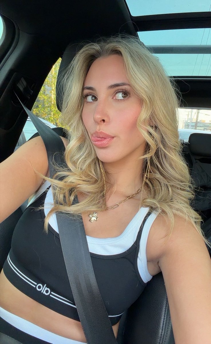 itsserenasworld's tweet photo. Blessing your timeline https://t.co/OpyspOjbdh