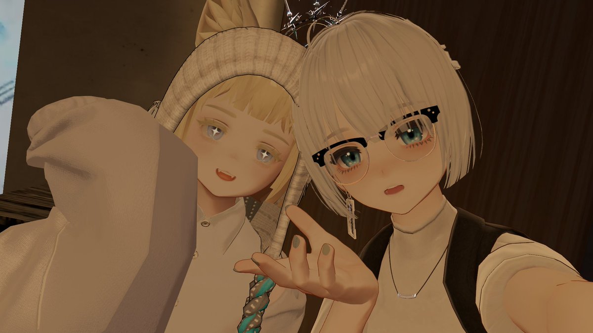 Ro_orro's tweet photo. フレンドにたくさん会いに行った夜でした
色々な場所を巡るハードルをもっと下げていきたいですね https://t.co/j6ANBajCpp