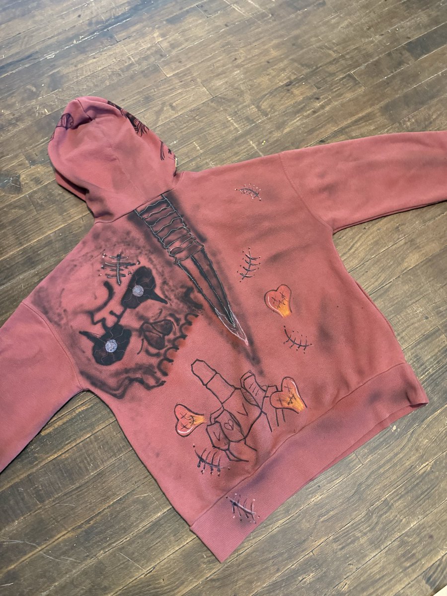 bkllshit's tweet photo. 🗡️🪖❤️‍🩹 https://t.co/4AA3B7BF1e