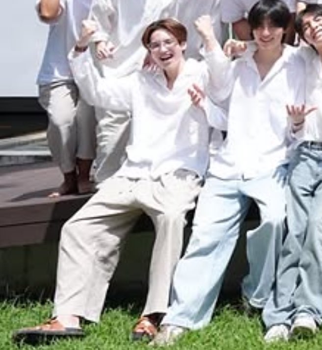 bbabesora's tweet photo. กำลังจะมุดดินหนี  แต่ลูกกูมาดึงหัวไว้55555 https://t.co/vl8eymeZ4K