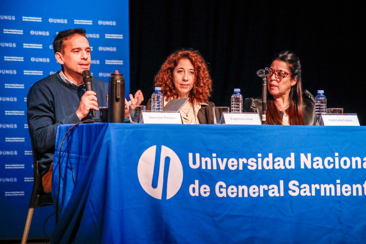 ungsoficial's tweet photo. 📚 Más de 500 personas participaron del 26º Encuentro de Bibliotecas del Noroeste del Conurbano Bonaerense, un espacio para compartir experiencias, fortalecer vínculos y construir #memoria desde las #bibliotecas 

🔗 Leé la nota completa:  https://t.co/m6YoyxJQgg https://t.co/8z2NKiB0Zn