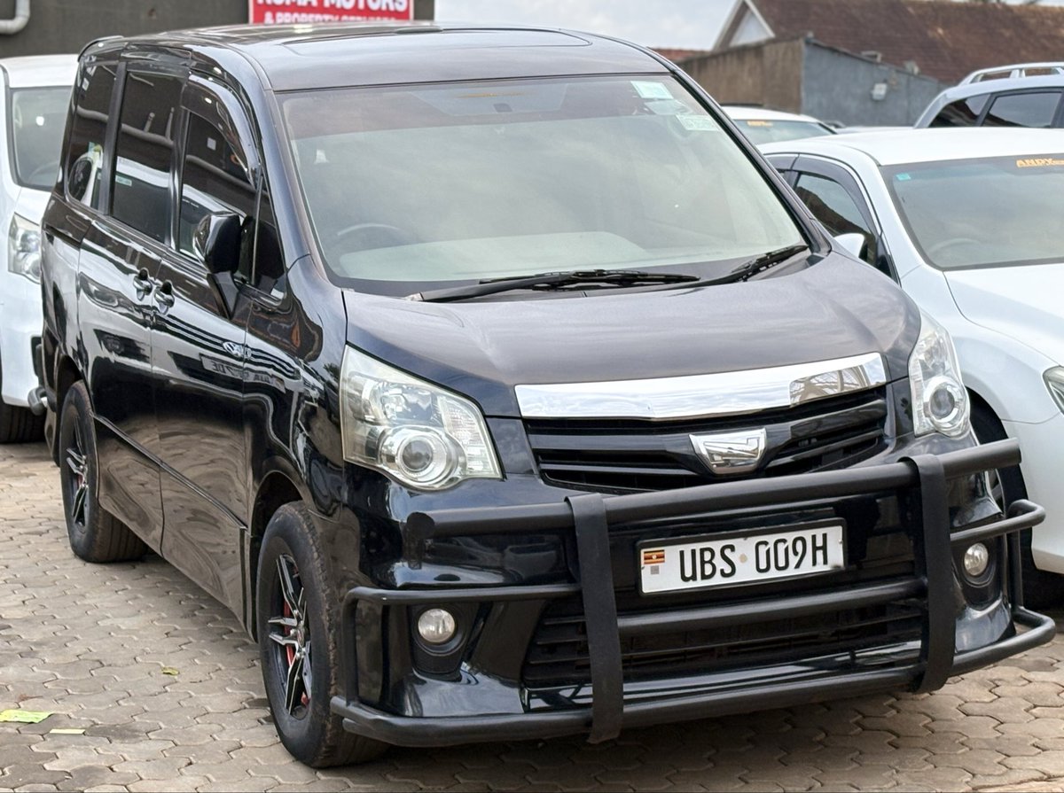 arnoldyosam's tweet photo. 🚘 TOYOTA NOAH | 2011 MODEL

Spacious, reliable &amp; ready for the road! 🔥
Perfect family ride with great comfort and practicality.

💰 38M UGX

📞 0705176582
📲 WhatsApp: https://t.co/iLRRG7AIMA

#ToyotaNoah #CarsForSaleUganda #UgandaCars https://t.co/tL14nYxo5W