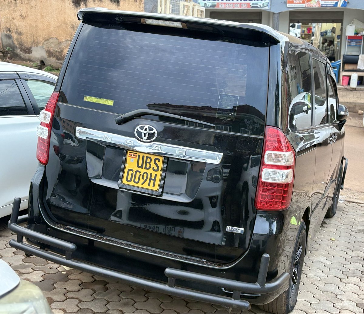 arnoldyosam's tweet photo. 🚘 TOYOTA NOAH | 2011 MODEL

Spacious, reliable &amp; ready for the road! 🔥
Perfect family ride with great comfort and practicality.

💰 38M UGX

📞 0705176582
📲 WhatsApp: https://t.co/iLRRG7AIMA

#ToyotaNoah #CarsForSaleUganda #UgandaCars https://t.co/tL14nYxo5W