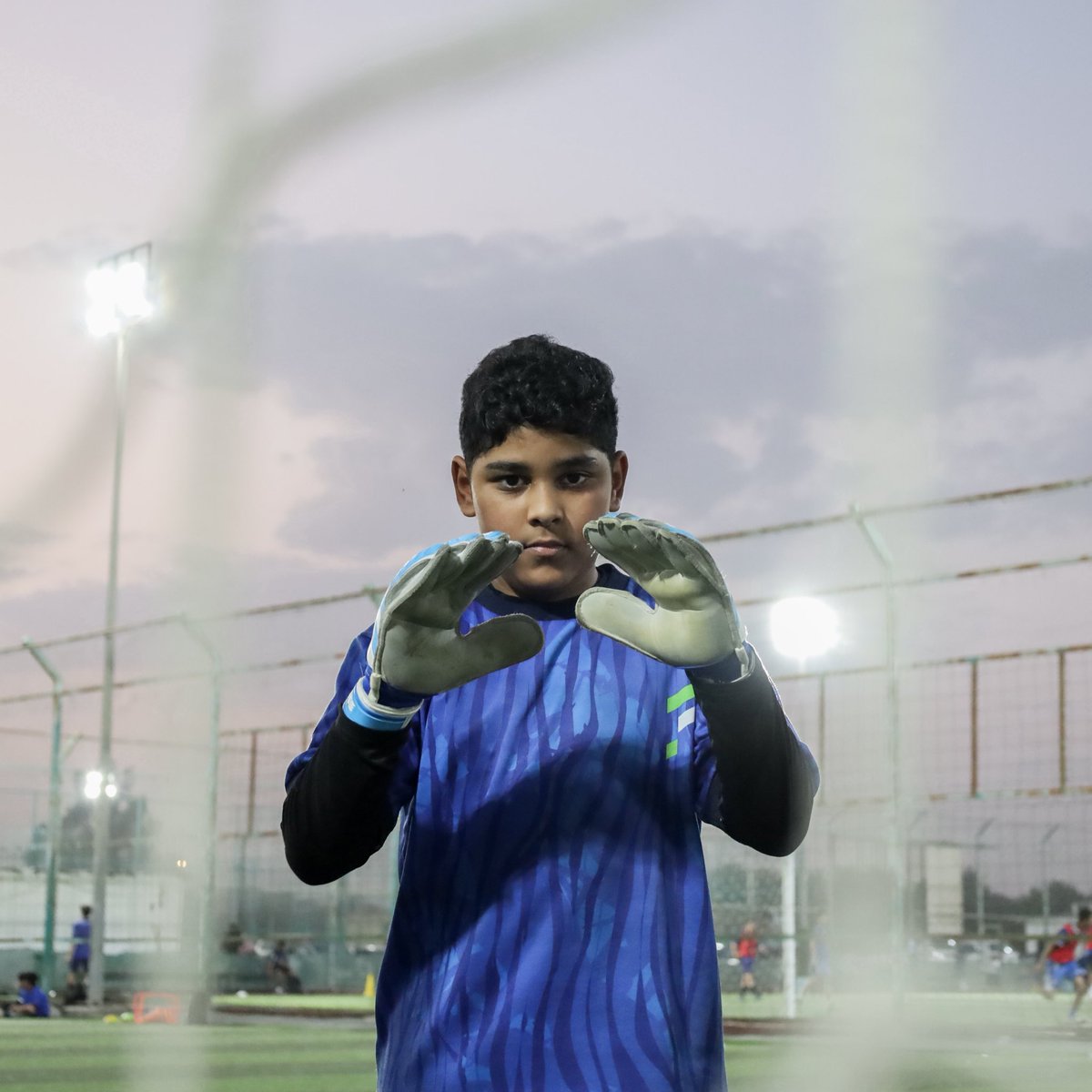 fatehacad's tweet photo. العمل مسـتمر لحراسة عرين الأزرق 🧤💙
#أكاديمية_الفتح | #الفتح https://t.co/DtbGoa3qOE