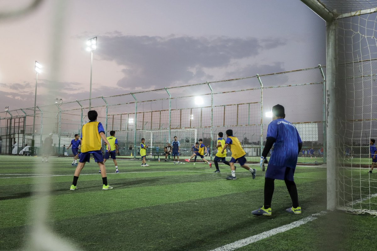 fatehacad's tweet photo. العمل مسـتمر لحراسة عرين الأزرق 🧤💙
#أكاديمية_الفتح | #الفتح https://t.co/DtbGoa3qOE