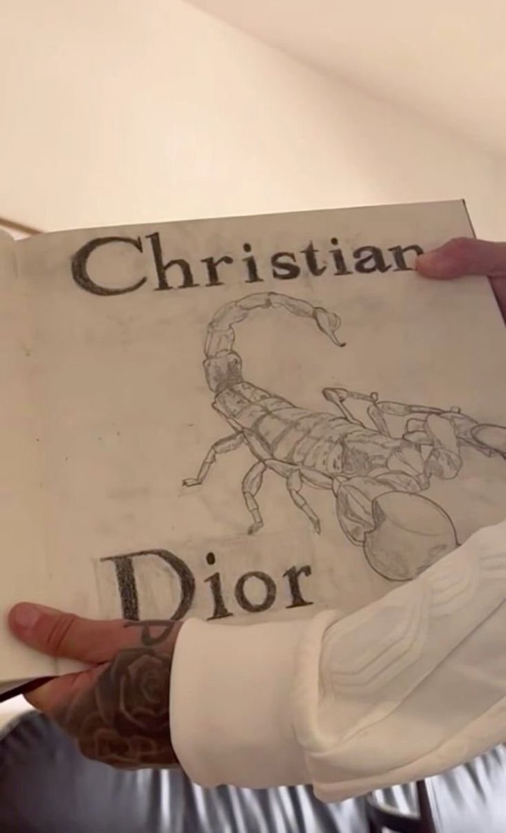 bestliamjp's tweet photo. Christian Dior https://t.co/XEwbn8YJD6