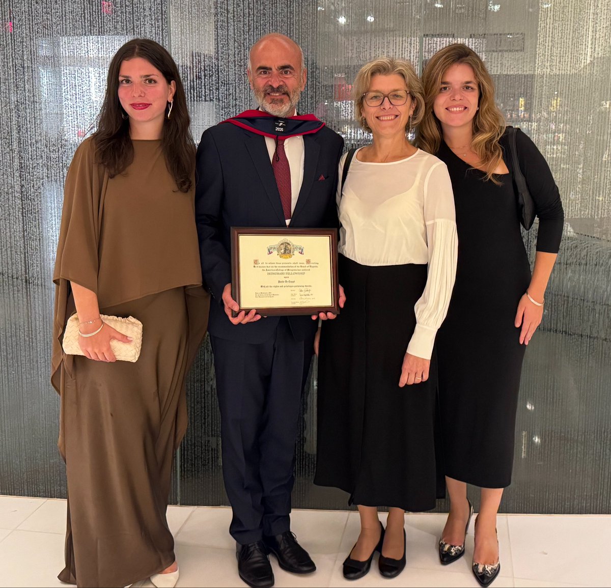 paolodecoppi's tweet photo. Proud and humbled to receive the Honorary Fellowship at the @amcollsurgeons . A big thanks to my family and to all my colleagues and friends who have supported me on this journey. @GreatOrmondSt @GOSHCharity @ucl @UCLPopHealthSci @UCLchildhealth @NIHRresearch https://t.co/pTASWLvg5B